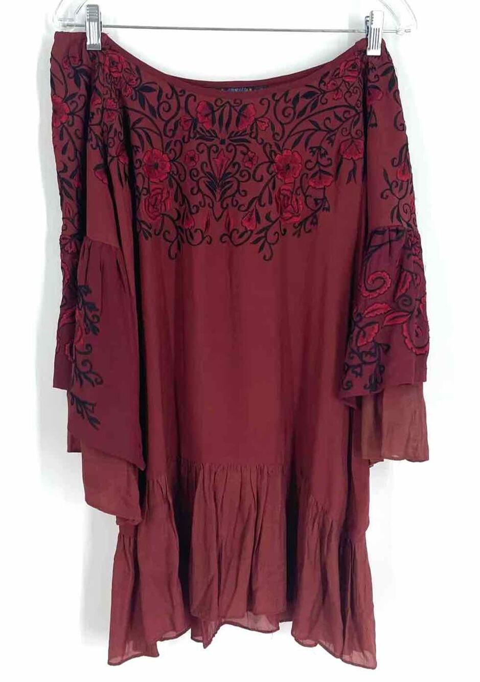 Vintage Collection Size XS Red/Black Embroidered Off the Shoulder Designer Tunic